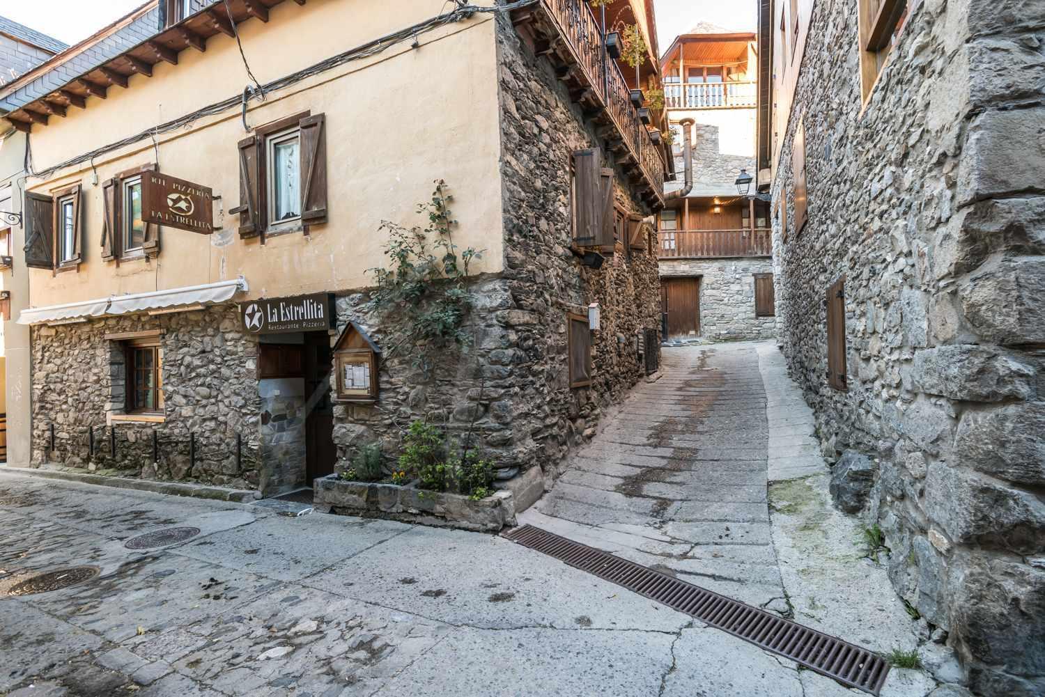 Casa Marimanha By Seamount Rentals Salardú Buitenkant foto